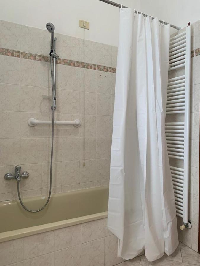 רימיני Appartamento Betti, San Giuliano Mare מראה חיצוני תמונה