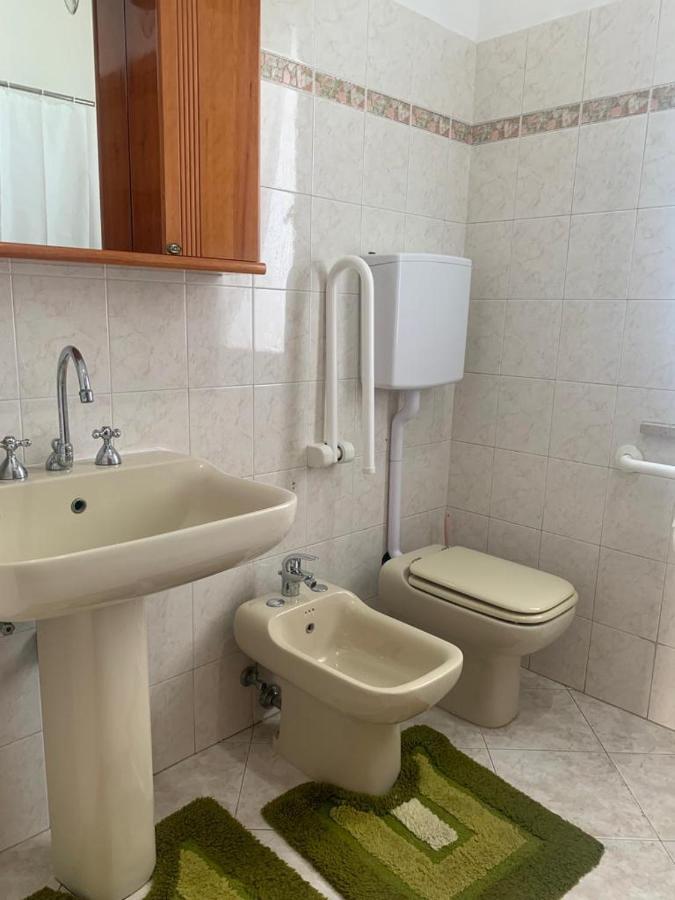 רימיני Appartamento Betti, San Giuliano Mare מראה חיצוני תמונה